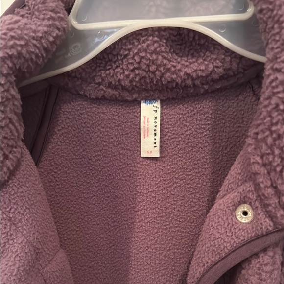 NWOT Free People Movement Hit the Slopes Plum Fleece Jacket - Picture 2 of 6